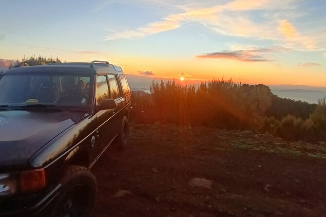 Half day Tour From 0 To 1818 Meters To Pico Do Arieiro Sunrise - Balcões de Ribeiro Frio: A Short Levada That Feels Like Breathing Room
