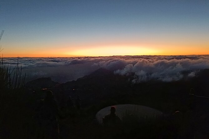 Half day Tour From 0 To 1818 Meters To Pico Do Arieiro Sunrise - Pico do Arieiro Sunrise: Cloud Tops, Color, and a Short Walk