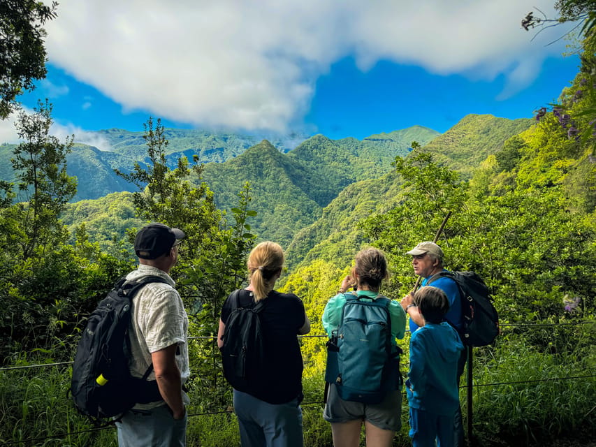 Hiking Madeira: Levada do Rei and the Majestic Laurissilva - Getting to São Jorge: pickup, van time, and the quick café reset