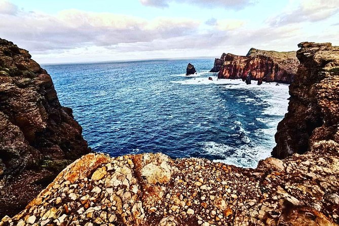 Jeep Tour To Santana: Old Forest Full-Day East-Side - São Lourenço and Ponta do Rosto: East Madeira Gets Dry and Dramatic