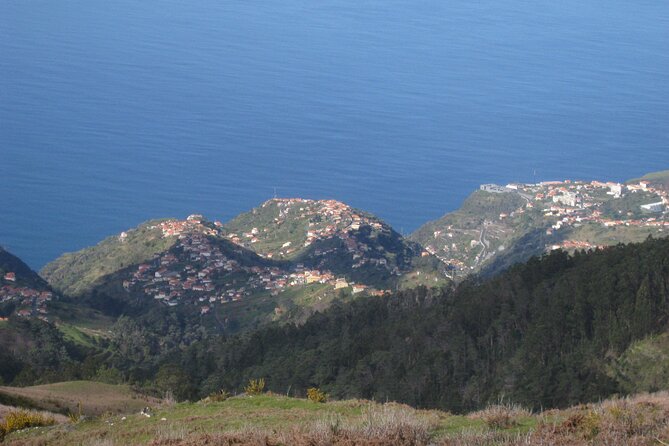 Lakes of Madeira- Alecrim Full day walk - What the hike is really like: rock pools, levadas, and long water stories