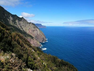 Larano / Boca do Risco full day hike - Pico do Facho to the Boca do Risco viewpoint: the climb that sets expectations