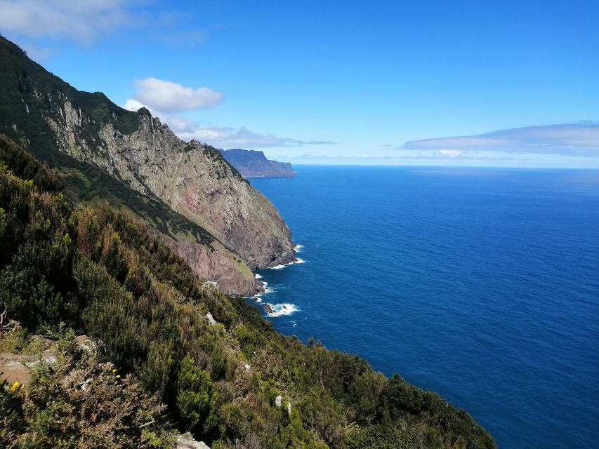Larano / Boca do Risco full day hike - Pico do Facho to the Boca do Risco viewpoint: the climb that sets expectations