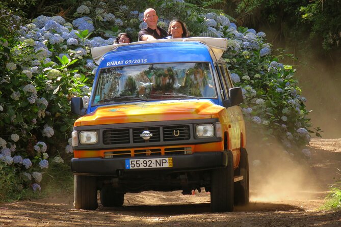 Local Farmers Market and 4WD Experience from Funchal - Stop 6: Santa Cruz region break (about 30 minutes)