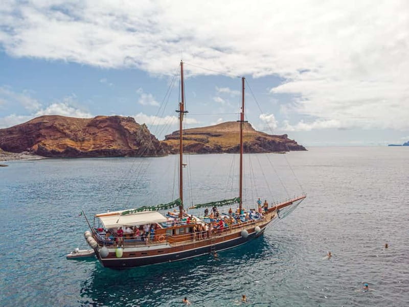 Madeira : 5 hour East Coast boat excursion - Why the East Coast Looks Different From a Boat