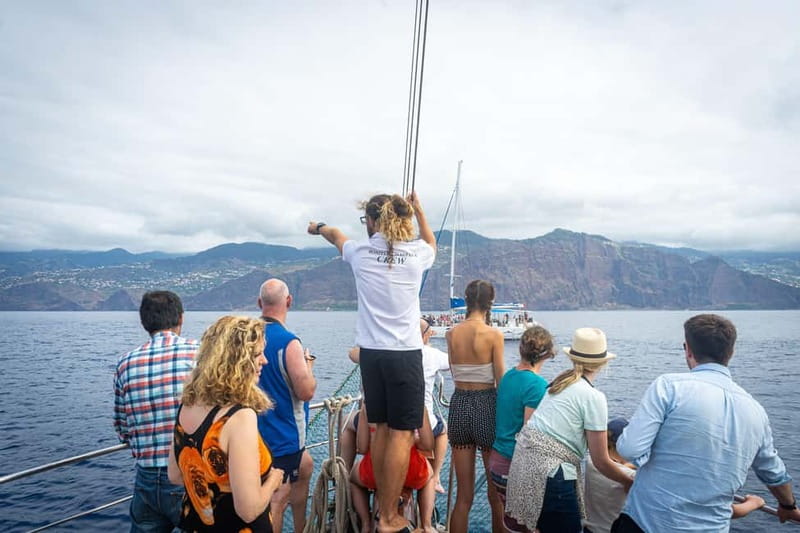 Madeira : 5 hour East Coast boat excursion - Getting Onboard at Funchal Marina (Pier 8)