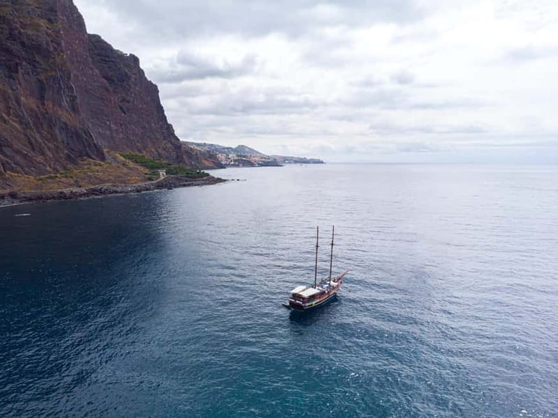 Madeira : 5 hour East Coast boat excursion - What to Bring for a Comfortable 5 Hours