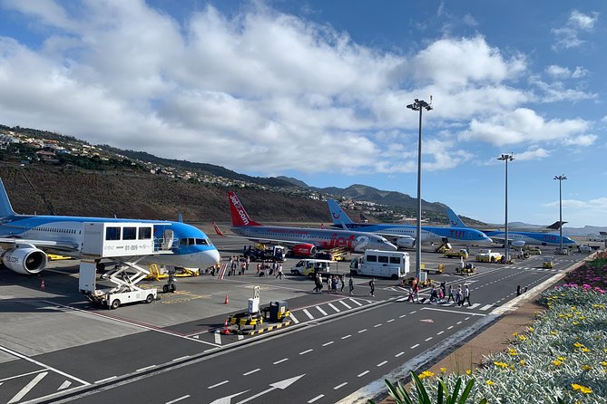 Madeira Airport Round Trip Shuttle Transfers Service - Key highlights at a glance