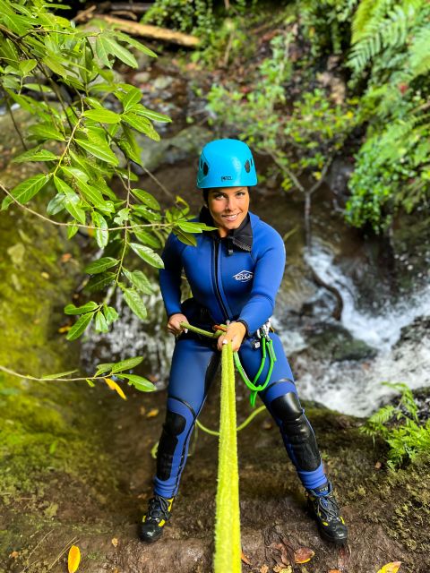 Madeira: Beginner Canyoning - Level 1 - Getting there: pickup from Funchal and the van ride to the canyon start