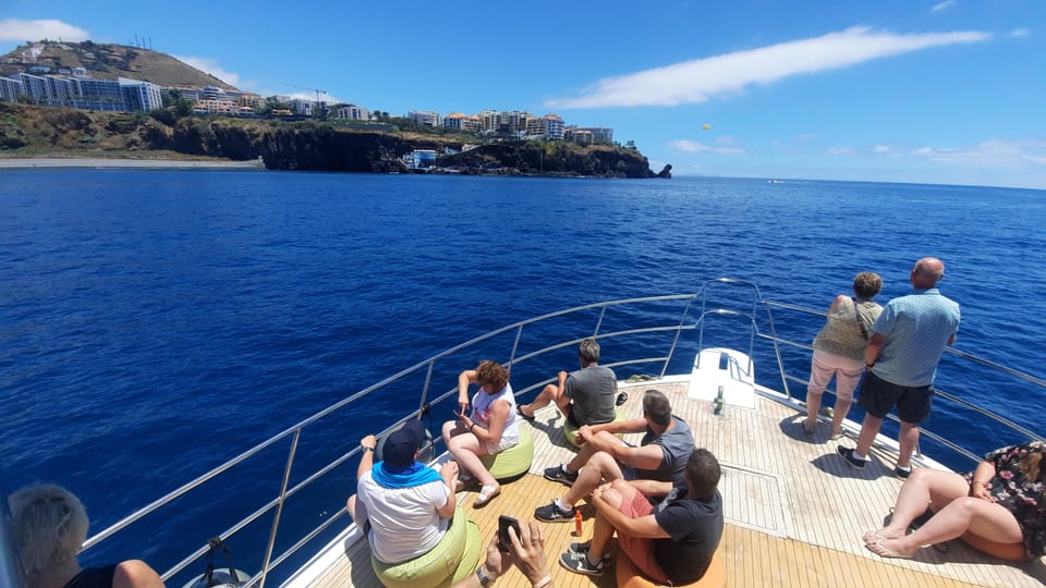 Madeira: Boat Trip with Lunch, Drinks, and Hotel Transfer - Swim stop and snorkeling: masks included and a chance to see real sea life