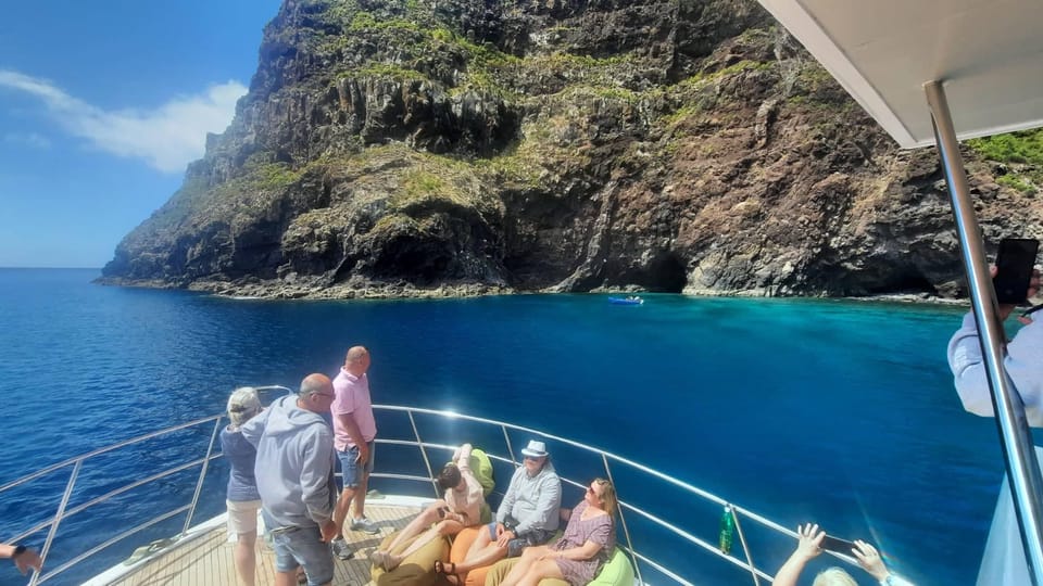 Madeira: Boat Trip with Lunch, Drinks, and Hotel Transfer - Hotel pickup to the marina: the logistics you don’t have to think about