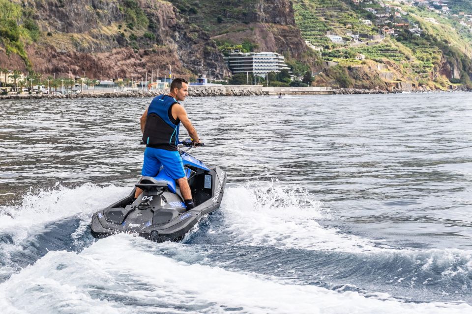 Madeira: Calheta Jet Ski Rental - License vs. No License: Why Your Route Might Feel Different