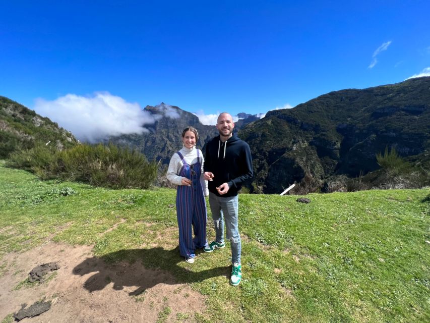 Madeira: Full-Day Jeep Tour with Guide and Pickup - São Vicente, Vineyards, and Green Hills: How the Route Becomes a Story
