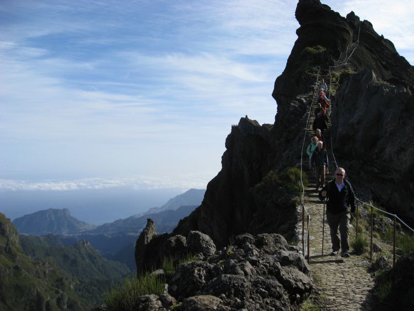 Madeira: Full-Day Pico Ruivo / Achada do Teixeira Walk - Packing List That Keeps You Comfortable (and Safe)