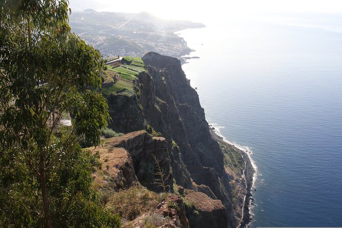 Madeira Full Day Tour West and East Island Top Highlights Tour - Pickup, Small-Group Size, and the Pace of an 8-Hour Day