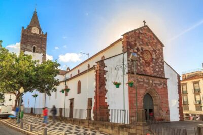 Madeira: Funchal's Eco Private City Tour - The 1.5-hour loop: pickup, ride, stops, and return