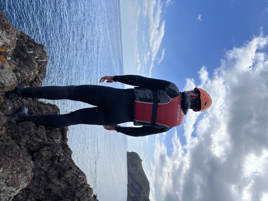 Madeira: Garajau Coastal Hike and Cliff Jumping - Cliff jumping up to 20 meters: how to think about the experience