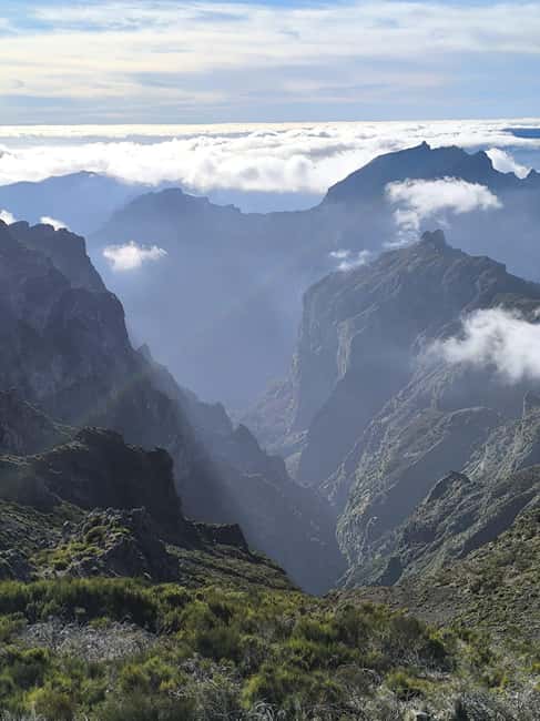 Madeira: Half-Day Pico Arieiro Jeep Tour - Getting There Comfortably: Pickup, Stable Jeep, and Guides