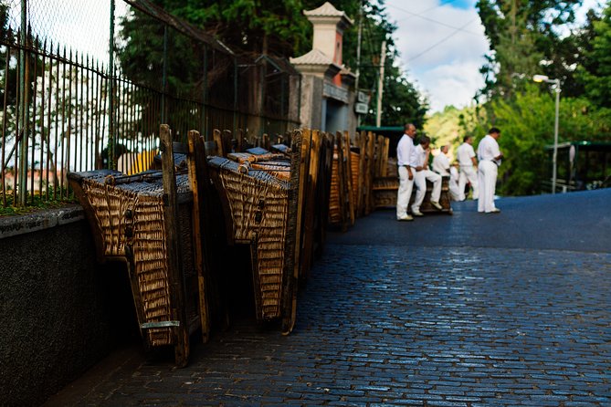Madeira Half-Day Sightseeing Private Tour with Wine Tasting - Price and value for a 4-hour private group