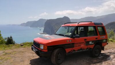 Madeira Island: Full-Day Guided Tour of Eastern Madeira - First stop: Pico do Arieiro at 1,818 meters for instant wow factor