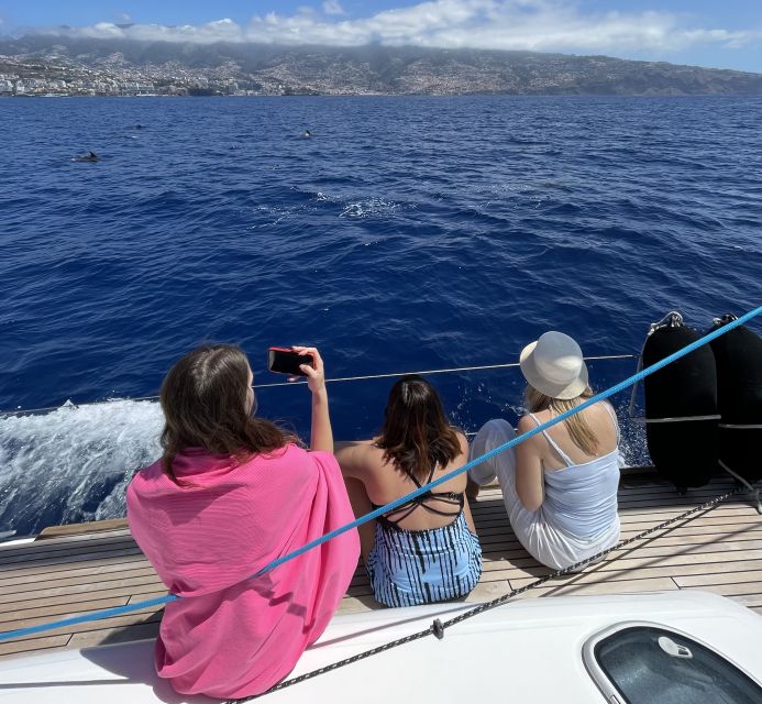 Madeira: Luxury Yacht & Sailing Sunset Tour - Key things you’ll notice on this Madeira sunset yacht