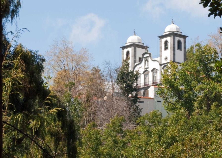 Madeira: Monte Sightseeing Tour & Toboggan Sled Ride - The Church of Monte and the tomb you won’t forget