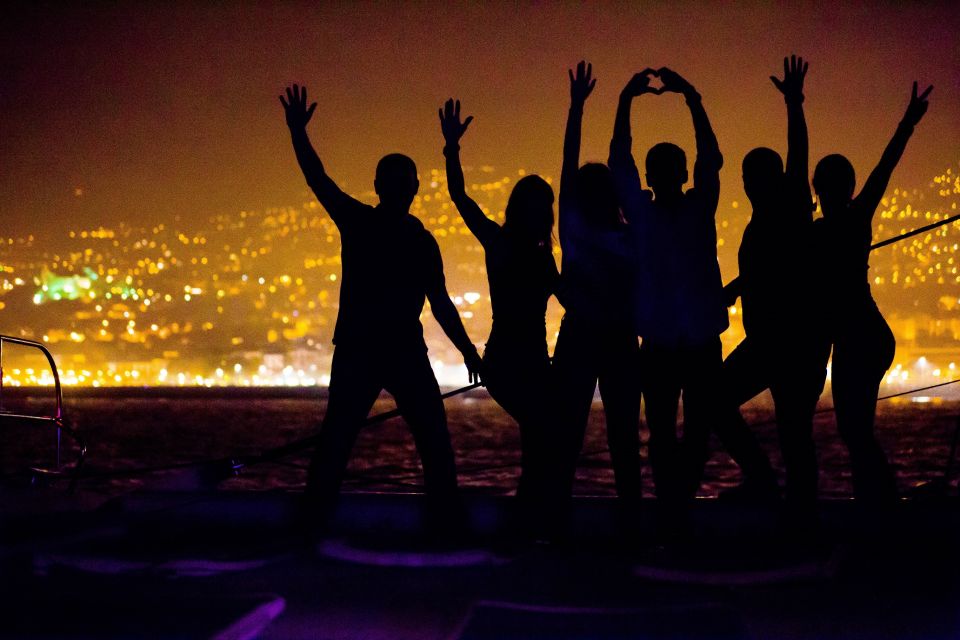 Madeira: New Year's Eve Fireworks by Catamaran - Where the fireworks show starts: Funchal Marina and Cais 8