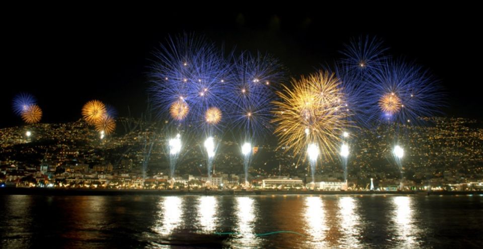 Madeira: New Years Eve Fireworks Catamaran Cruise - Price and value: what you’re really buying