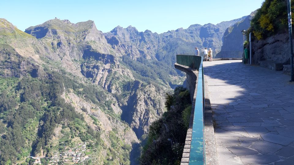 Madeira: Nun's Valley Private Tour - Eira do Serrado (1,053 m): Where Nun’s Valley Becomes the Star