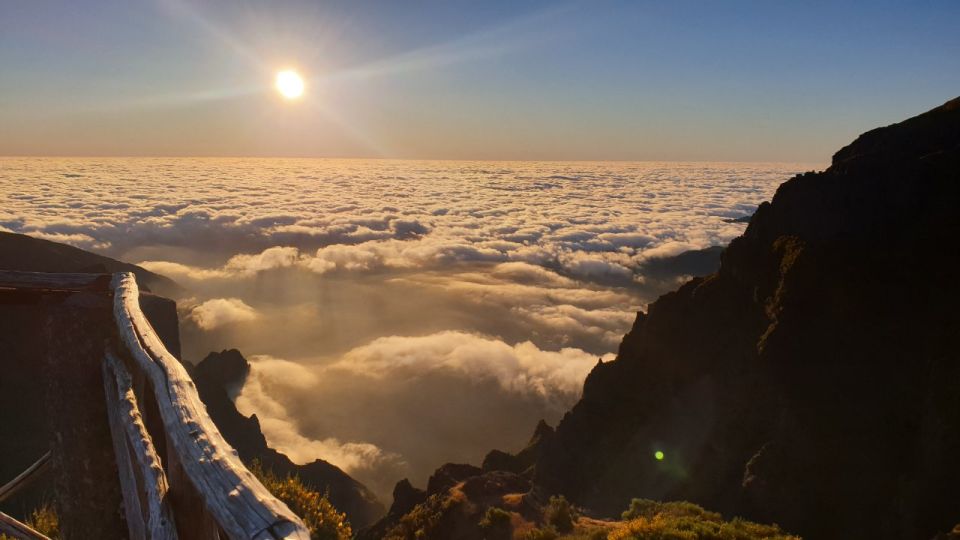 Madeira: Pico do Areeiro Sunrise Tour - Key moments that make this sunrise tour worth it