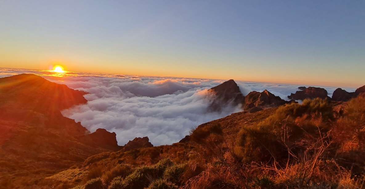 Madeira: Pico do Arieiro Sunrise with East and West Tour - Funchal Pickup and the Small-Group Rhythm (Max 8)