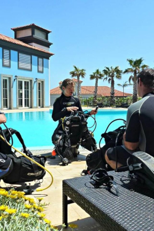 Madeira, Ponta São Lourenço: Scuba Diving for Beginners - The 2–3 hour rhythm: theory, pool practice, then the sea