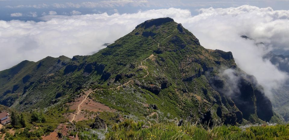 Madeira: Private Guided Achadas Teixeira - Pico Ruivo PR1.1 - Who this hike fits best (and who should skip it)