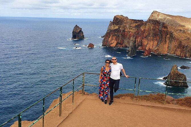 Madeira Private Jeep 4x4: Old Forest Full-Day Tour incl Pico Arieiro - Santana’s Thatched Houses and the Lunch Choice