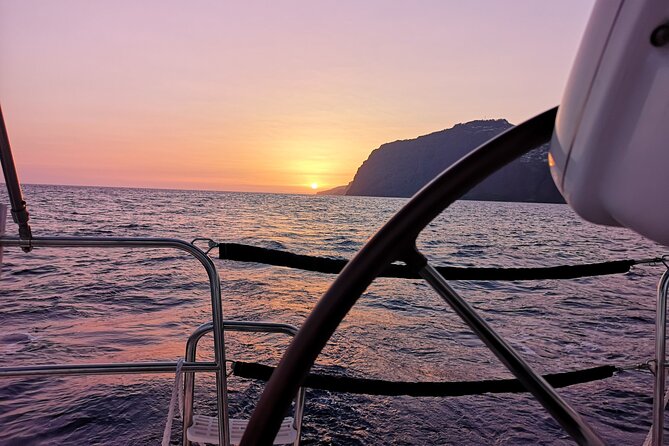 Madeira Private Sunset Boat Tour from Funchal - What’s on board: wine, snacks, restroom, and the calm factor