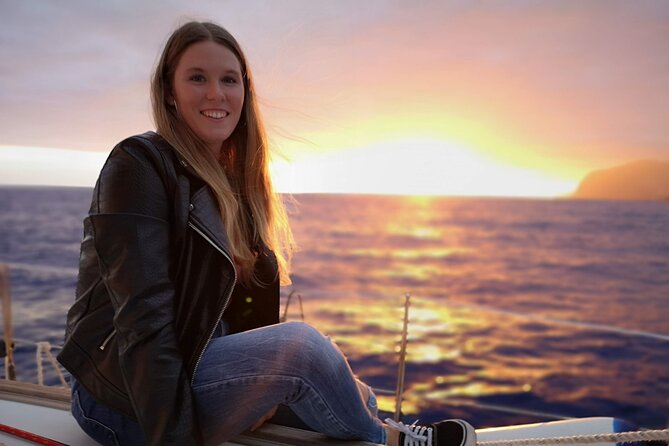 Madeira Private Sunset Boat Tour from Funchal - Meeting at Marina São Martinho: timing that helps your evening plan