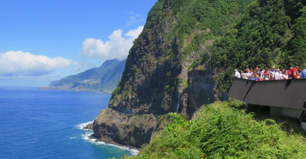 Madeira : Private wine experience by 4WD - Quinta do Barbusano: A One-and-a-Half-Hour Madeira Tasting