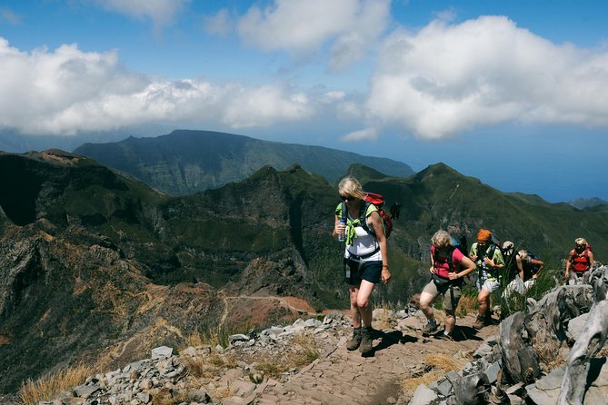 Madeira s highest Peaks - Pico Ruivo (1862m): the highest point feeling, without overdoing it