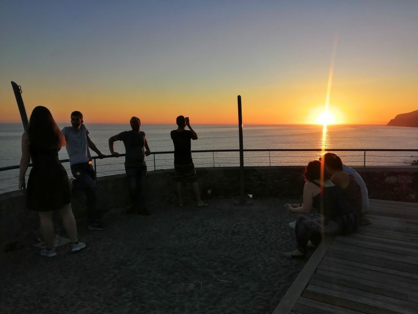 Madeira: Salsa and Bachata dance and discovery experience - Who should book this salsa and bachata hour (and who should skip)