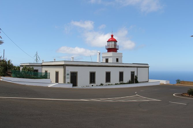 Madeira Southern Coast Tour from Funchal - Why the guide makes this tour feel easy-paced (even when weather shifts)