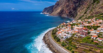 Madeira : Southwest coast, Run & Anjo´s Waterfall 4x4 Tour - Calheta Beach and Madalena do Mar: kick off with sea air and quick culture