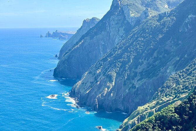 Madeira Stairway to Heaven to Larano Hike Mountain to Sea - Vereda do Larano: lush cliffs, sea views, and a real picnic pause