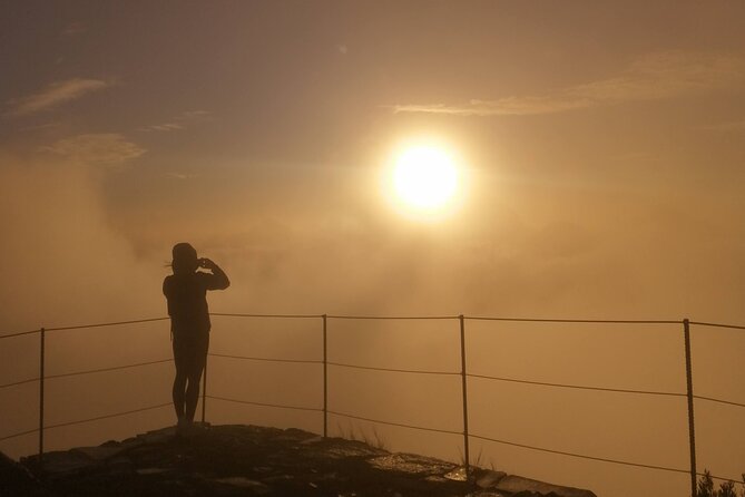 Madeira sunrise (Ponta de Sao Lourenco) Private tour - Waiting for sunrise: hot tea or coffee and a view that stretches