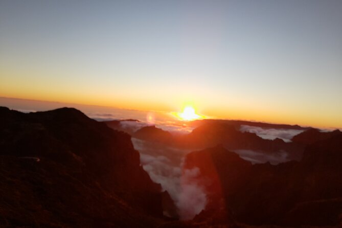 Madeira Sunset in Pico do Arieiro and Optional Stairway to Heaven - Stop 1 at Pico do Arieiro: How to Use Your 1.5 Hours