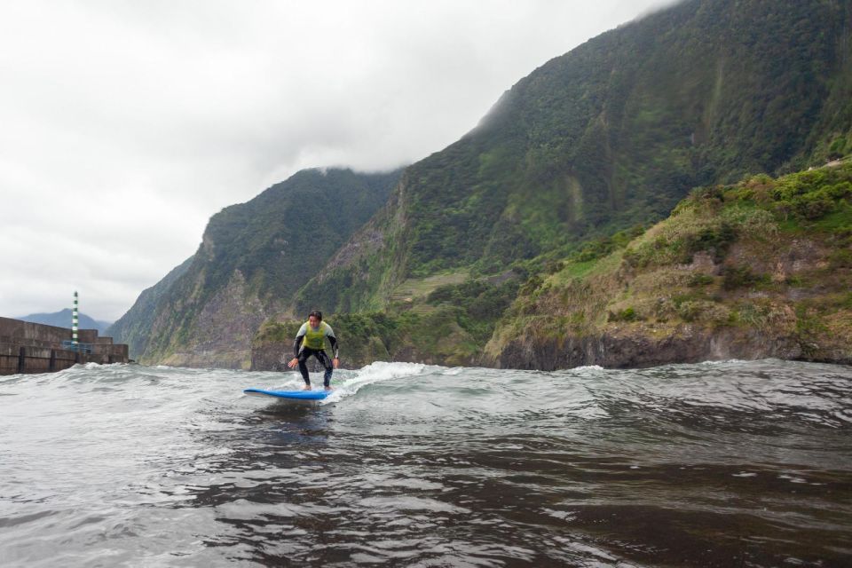 Madeira : Surfing Experience for all - Who this surf lesson suits best (and who should rethink)