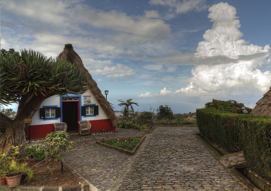 Madeira: The Enchanting North - São Vicente and Ponta Delgada: Quick Stops That Set the Tone