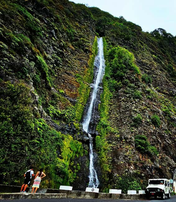 Madeira: Visit the Vulcanic Pools, Waterfalls and the Magic Forest of Fanal - Porto Moniz lava pools: the swim break you’ll appreciate