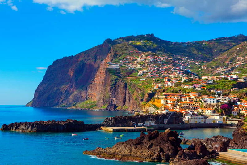 Madeira: West and East Madeira Top Highlights Tour - Getting Onboard: Pickup Towns, Small Minibus Feel, and Seat Reality