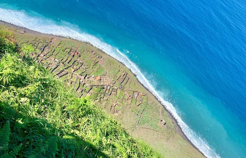 Madeira: Westside Achadas Cruz, Moniz, Seixal and Fanal - Ribeira da Janela: the rock formation stop you shouldn’t skip