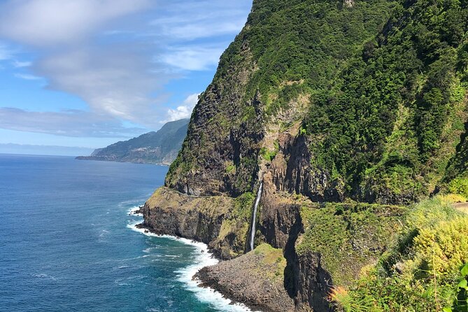 Madeira Westside Achadas da Cruz, Porto Moniz, Seixal and Fanal - Praia do Porto do Seixal: waterfalls, beach time, and weather reality
